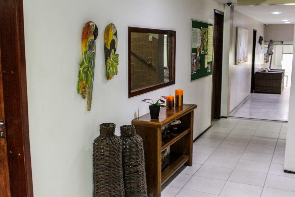 Abrolhos Praia Hotel フォルタレザ エクステリア 写真