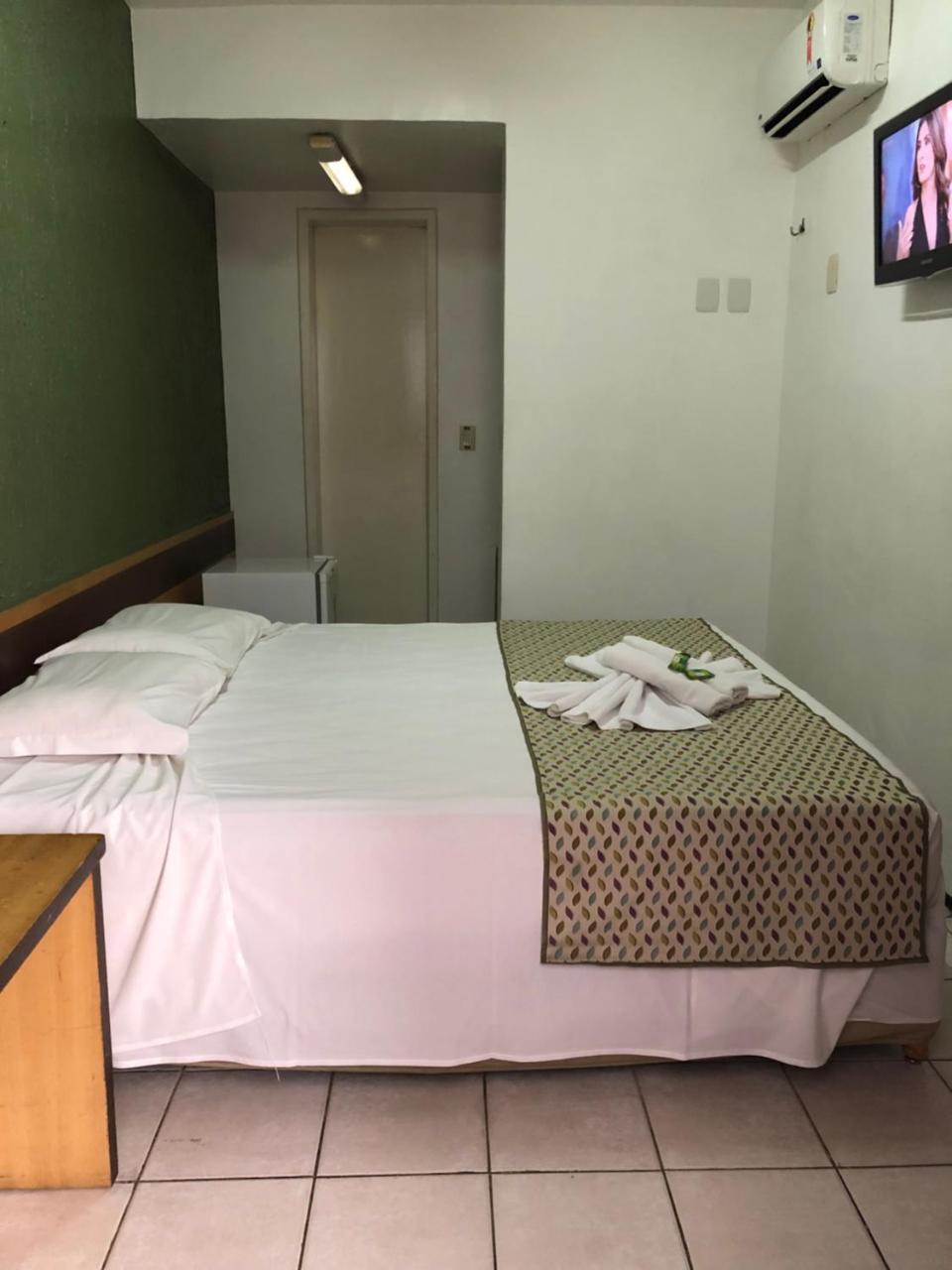 Abrolhos Praia Hotel フォルタレザ エクステリア 写真